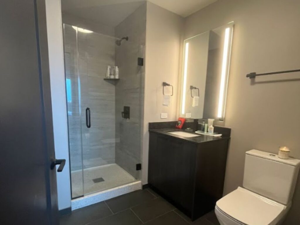 Professional home and commercial cleaning services in Chicago, Orland Park, Joliet, Plainfield, Evanston, Oak Park, Elmhurst, Downers Grove, Hammond, Merrillville, Tinley Park, Lockport, Homer Glen, Frankfort, Minooka and surrounding areas including deep cleaning, Airbnb cleaning, move in move out and recurring cleaning